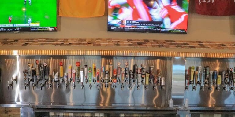 photo.html 89 768x383